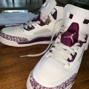 Jordan’s (4 1/2 Youth)